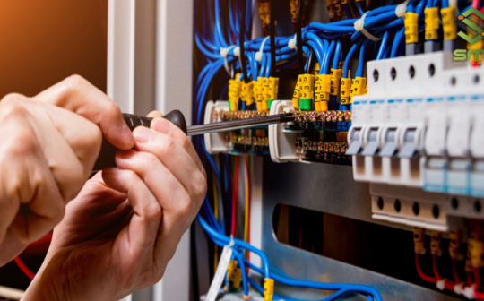 Lắp đặt hệ thống điện